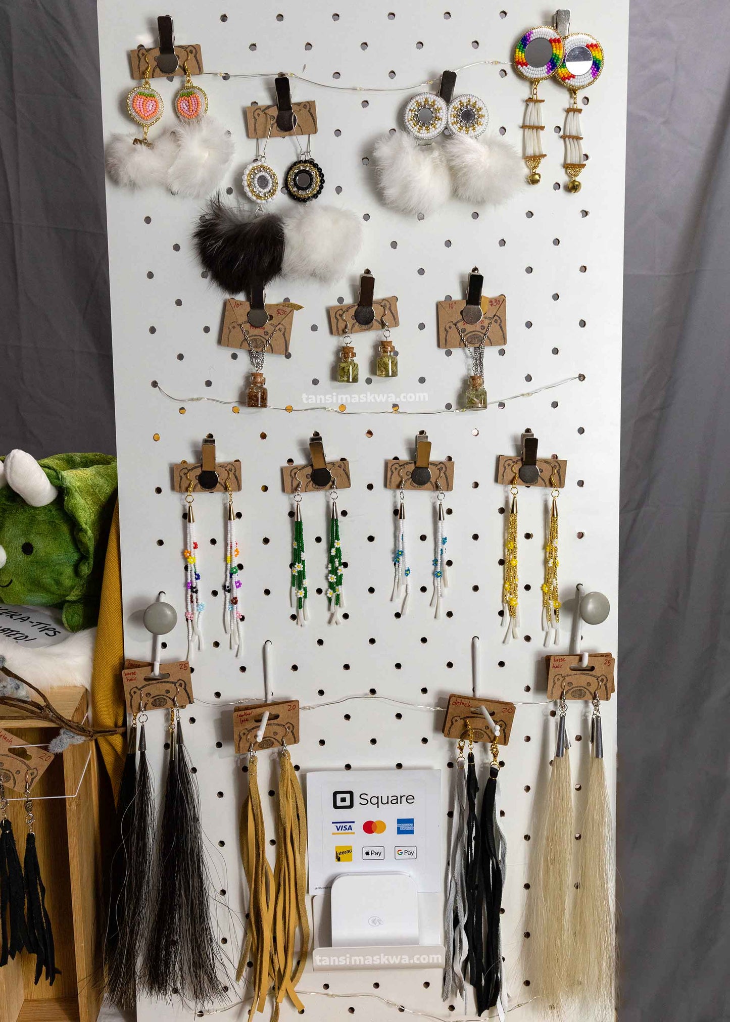 Online Market Collection · Jewellery